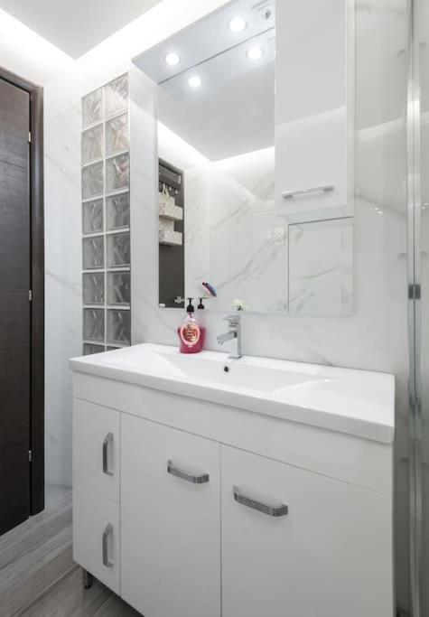 Luxury, Citycenter, 2Bedrooms, Apartment!. Saloniki Zewnętrze zdjęcie
